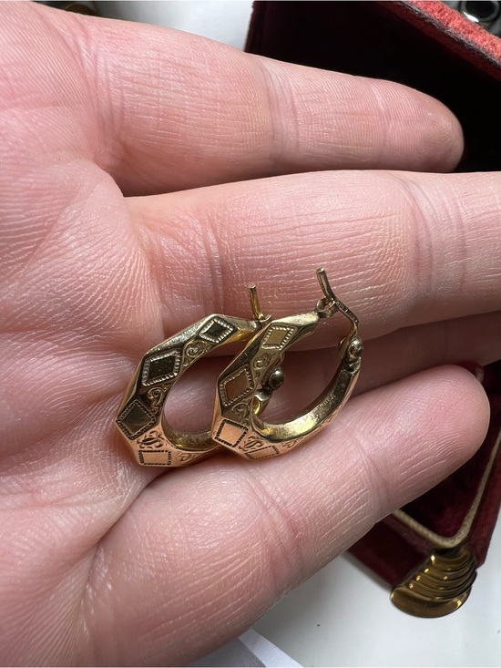10K yellow gold bohemian hoop earrings main image 5